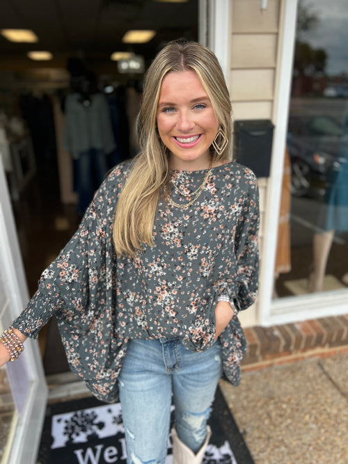 Green Adventure Days Floral Top