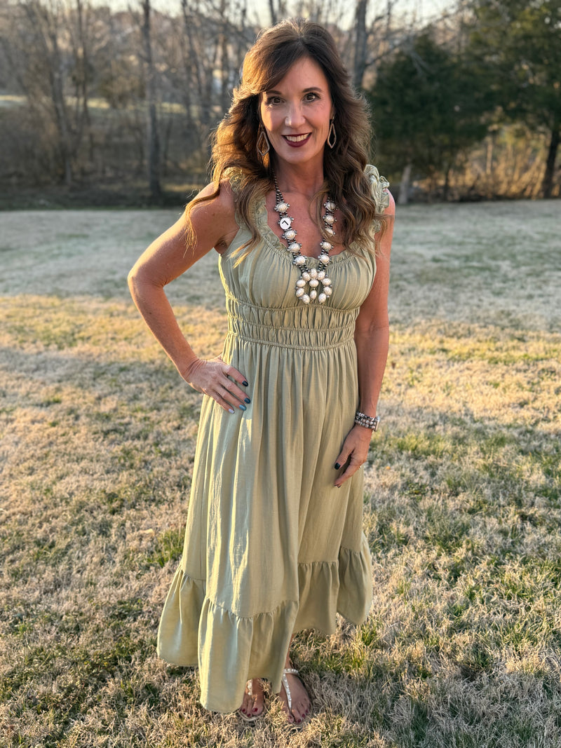 Olive First Kiss Short Slve Midi Dress