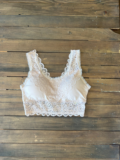 Scallop Lace Padded Bralette
